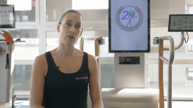 Использование тренажёров Технободи в клинике Revomover