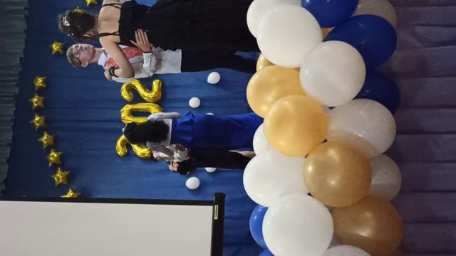 Рита выпускной 6