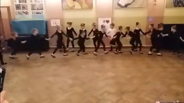 Віва Денс - Молодша група (м. Львів)