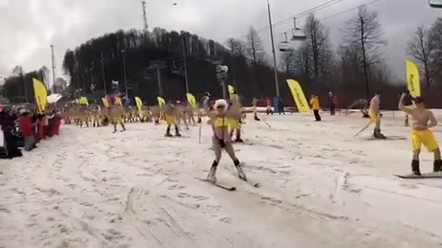 Спуск с горы в купальниках ч.3 31.03.18