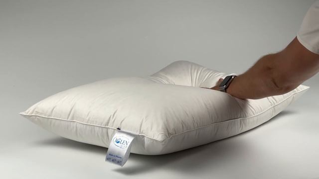 Подушка пухова полегшена, з білим пухом IGLEN (арт. 50701NW)