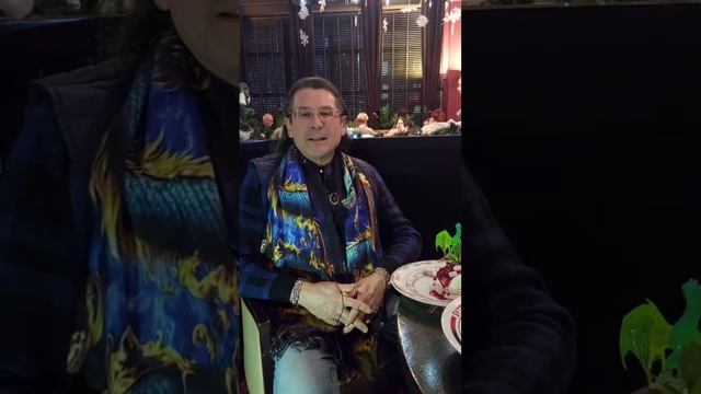 Творец Спаситель собственной персоны. Хотите верьте, хотите проверьте...