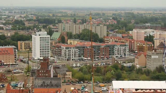 Прыжок с банги в центре Гданьска, Польша