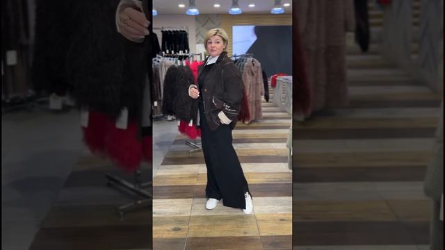 F4224c252cad251a681a270ea770e4bf