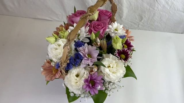 Цветы в корзинке Сюрприз