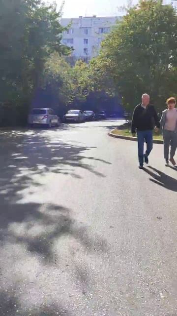 ЦУ Максимус ПОР 52а Вход от Сафари Спорт