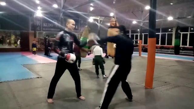 задани лапа..