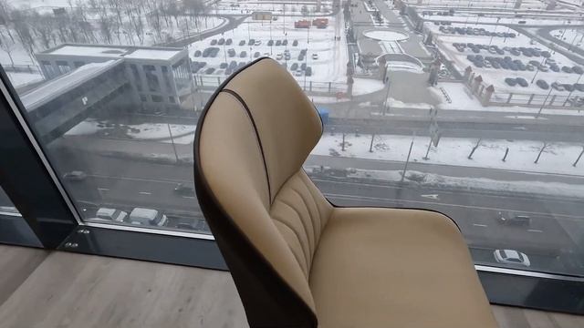 Дизайнерский стул