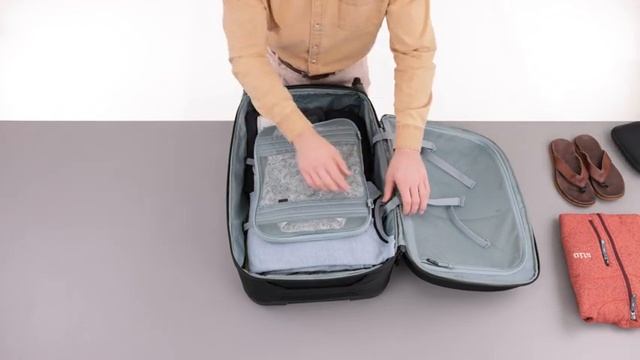 Чемодан Thule Subterra 2 Carry-On Spinner Dark Slate, 65 л, темно-серый, 3205050