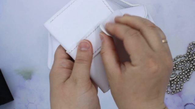 Картхолдер белый натуральная кожа