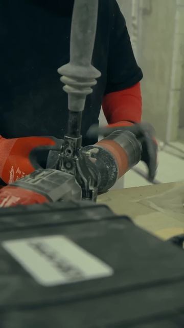 Как сверлить подрозетники #ремонт #электрик #электром?