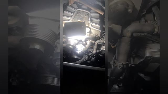 Ауди А8 TFSI 3.0 2012.Замена ремней,помпы и натяжителей.