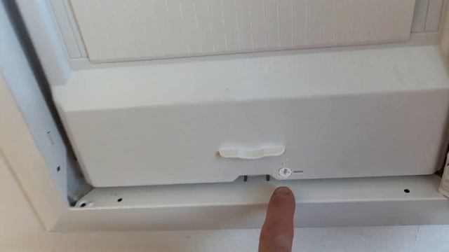 Электрик Прага. Кабеля в электросетях должны устанавл