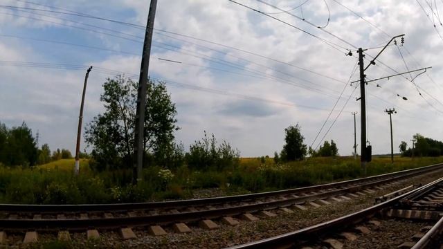 РЕШИЛ ПОГОНЯТЬСЯ С МАШИНАМИ НА ВЕЛОСИПЕДЕ но чуть чут?