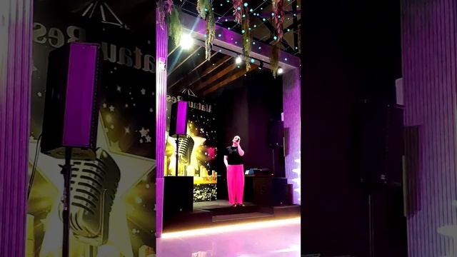 Букет бумажных роз (cover By гр. Фристайл)  Певица в г. Алма?