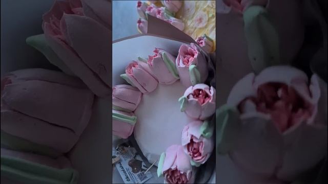 Сборка букета из зефирных тюльпанов