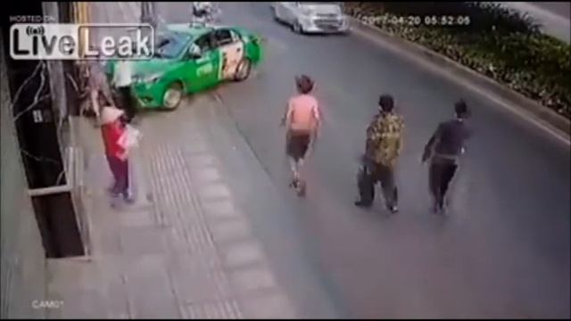 Про таксиста и воришку. (Вьетнам)