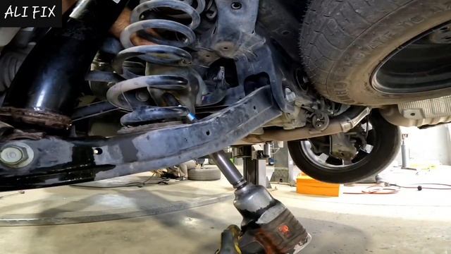 замена задней стойки стабилизатора .... киа теллурайд -