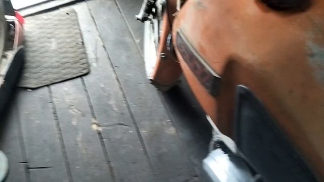 ИЖ ПЛАНЕТА 5 1993Г подарил мотоцикл ШКОЛЬНИКУ!!!