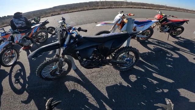 Db06320b8925631859b3327e111bb7ee