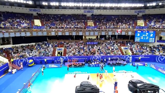 Вперед, Россия !