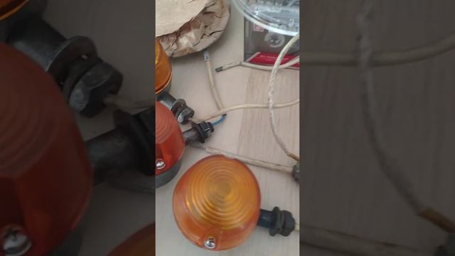 Поворотники и новые стекла СССР для мотоциклов ИЖ 3