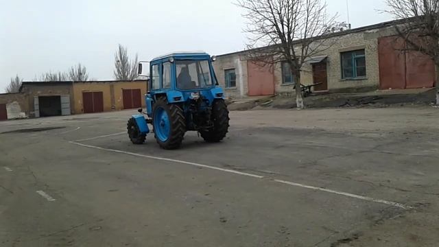 водіння трактору МТЗ 82