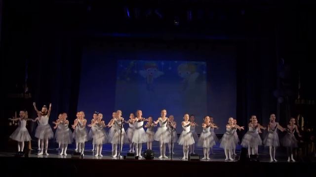 хор Здравствуй  детство