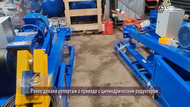 Краны «Пионер- 500» в транспортном положении. Три вида п