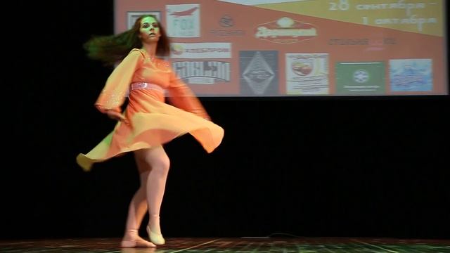 Балицкая Надежда - Народный стилизованый танец