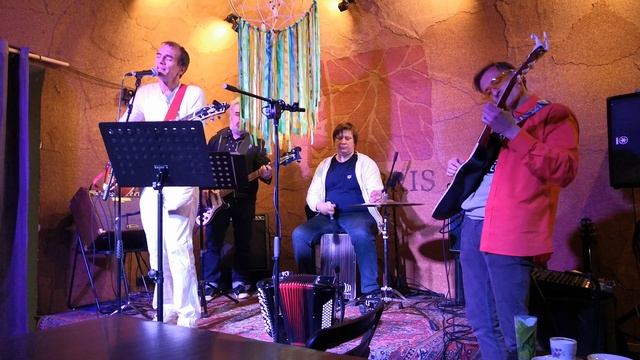 песня Евгения Чичерина 