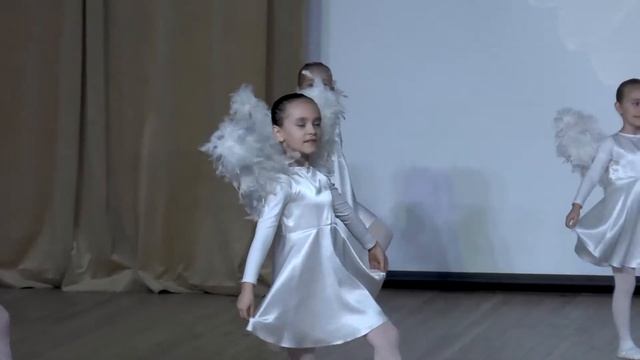 ХОРЕОГРАФИЧЕСКИЙ КОЛЛЕКТИВ-