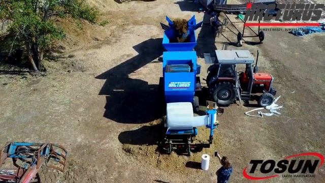 Комбинированный пресс подборщик с обмотчиком рулонов