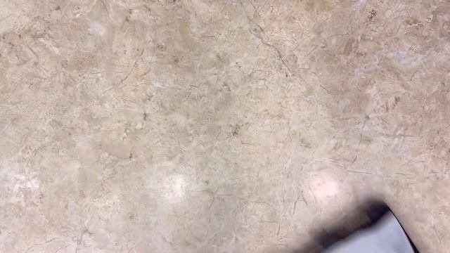 Салат за 5 минут. Салат с фасолью и сухариками.