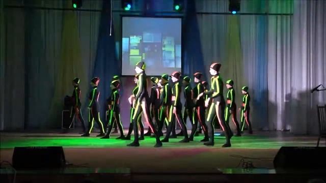 Хореографічна композиція „Паралельний світ”-хореографічна студія „Антре”.Хореографія І. Ткаченко