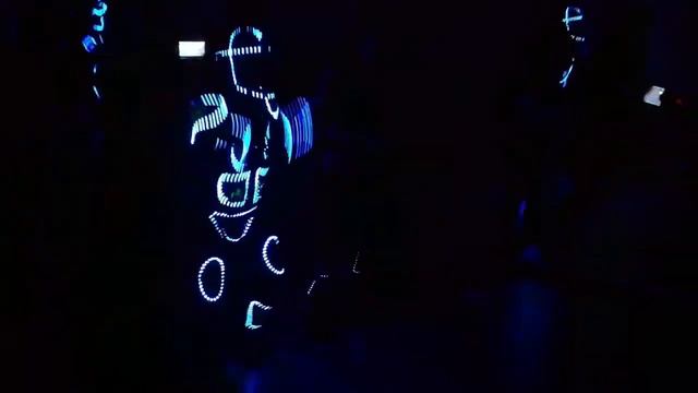 Репетиция нового светового шоу.