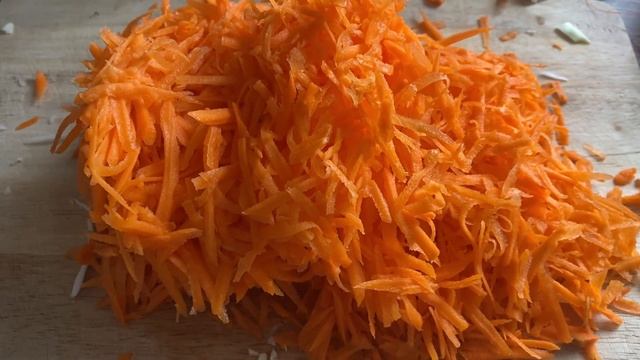 Квашеная капуста в банке , очень быстро и вкусно!