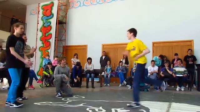 1/2 Final. B-boy Ваня VS B-boy Тима (ПереБор Session 3) 2013