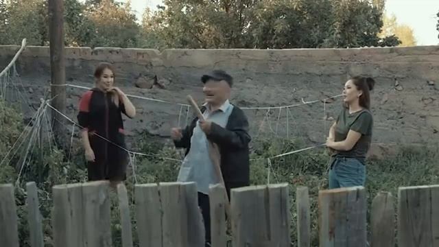 Апал-Үпөл кинокомедиясы. Толугу менен SUPER.KG порталынан көрүңүздөр