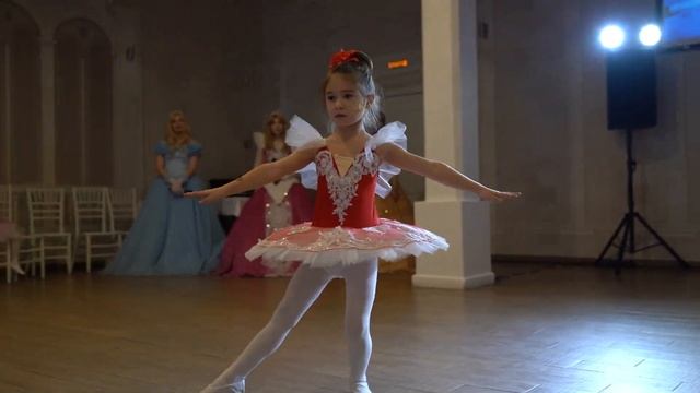 Нижний Новгород детская школа балета Lil BALLERINE