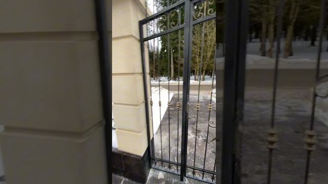 ВОРОТА на РУБЛЕВКУ