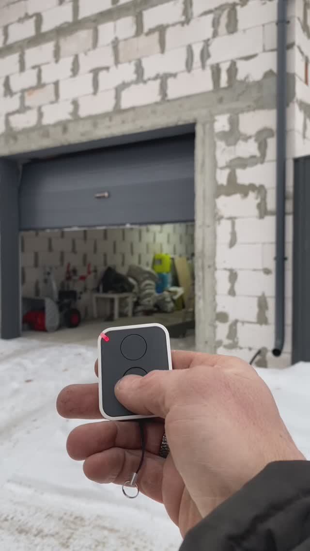 СЕКЦИОННЫЕ ВОРОТА + ОТКАТНЫЕ