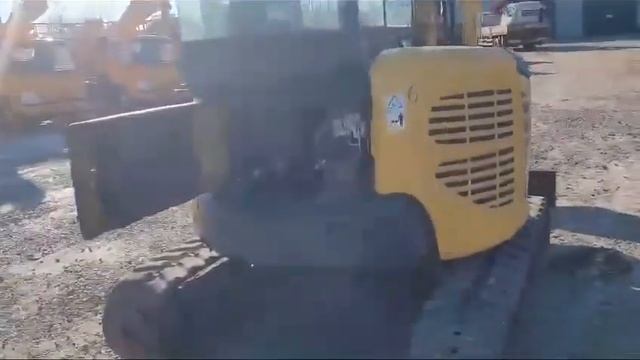 Японский экскаватор Камацу PC40MR-3 кондиционер