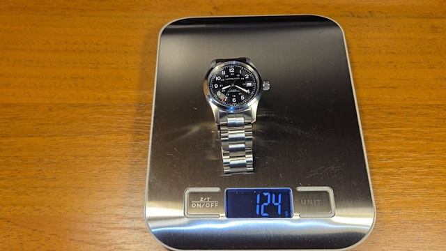Сравнение Hamilton Khaki Field и Addiesdive AD2048