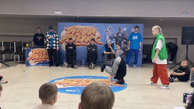 БИТВЫ в РАЙОНАХ 2024 КИНДЯКОВКА-ЦЕНТР  Черяева Милана Vs Елескин Арсений