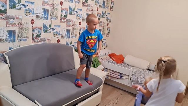 Ребята в танце...