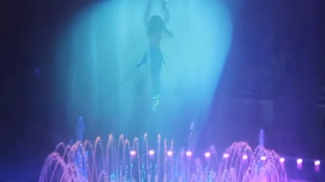 ШОУ ГИГАНТСКИХ ФОНТАНОВ