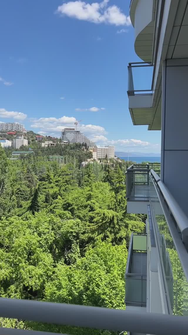 #впродаже шикарные видовые апартаменты  в Алуште, в самом сердце Приморского парка