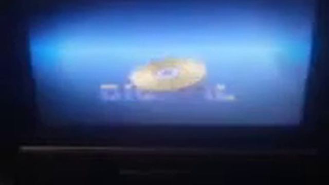 Открытие DVD-диска Друзья Сезон 4