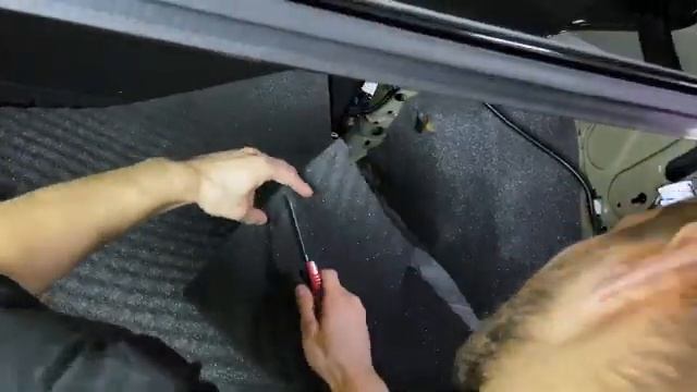 Шумоизоляция и замеры шума на Toyota Camry v70